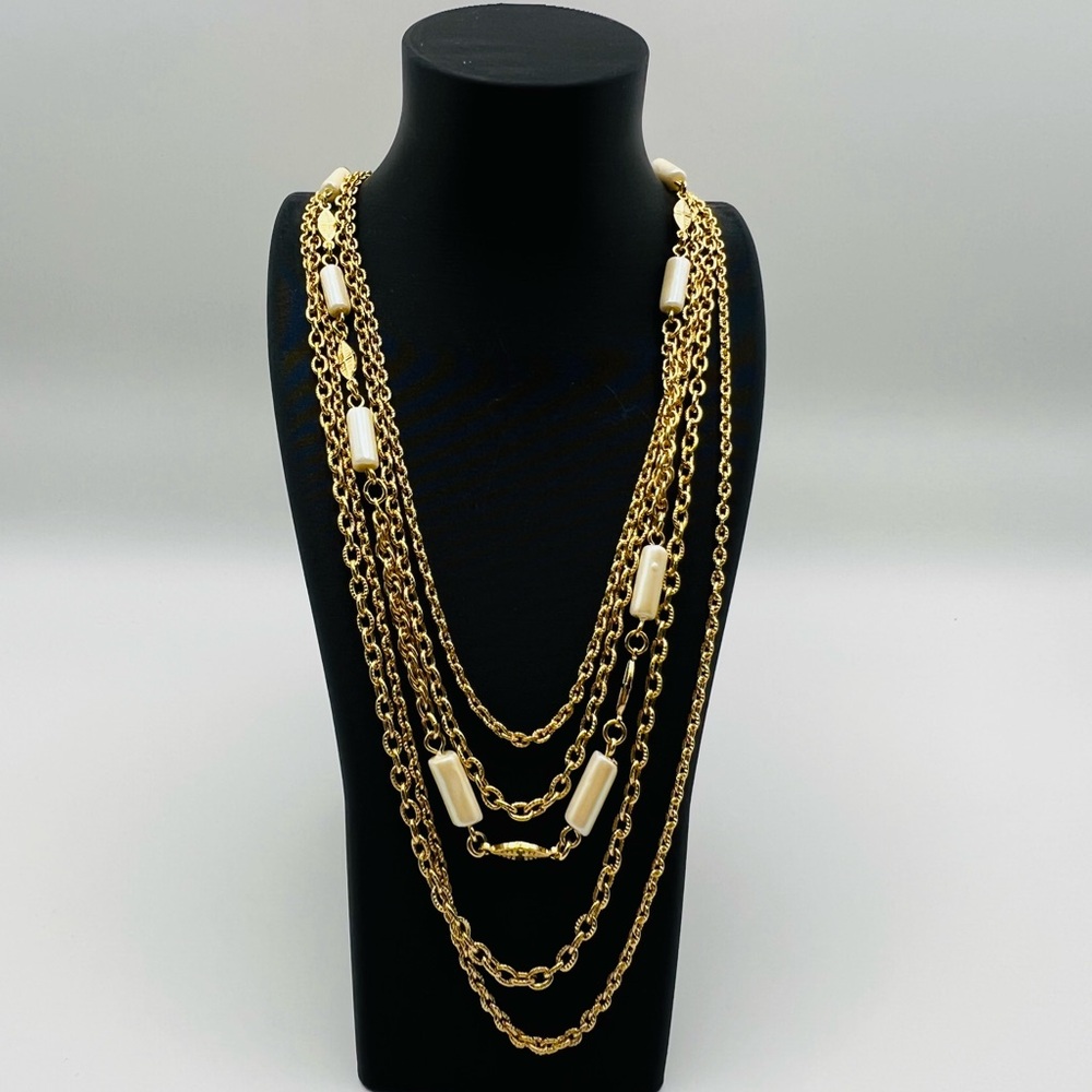 Vintage Elegant Gold Multi-Layer Necklace.